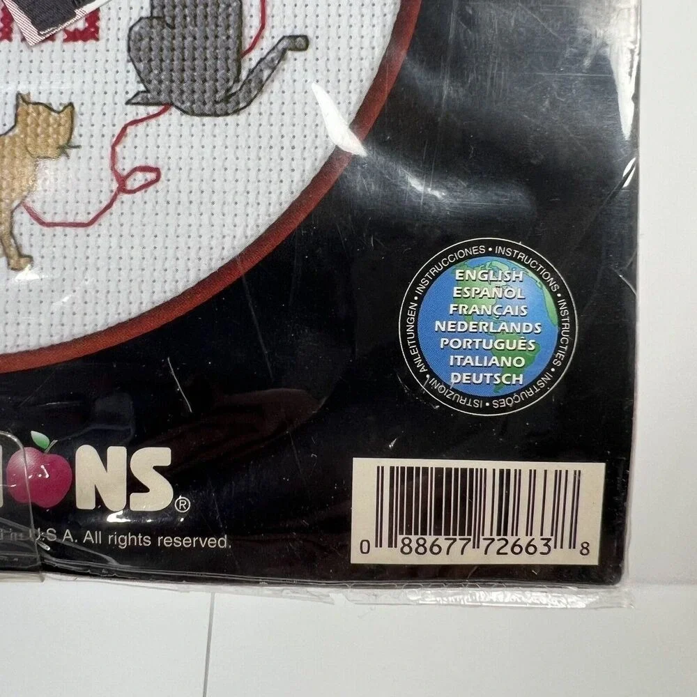 Dimensions Counted Cross Stitch Kit Among Friends‎ Cats #72663 Learn a Craft NEW